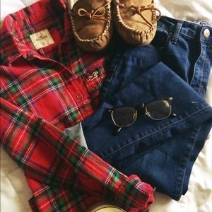 ✨RARE ✨FALL PLAID BUTTON UP