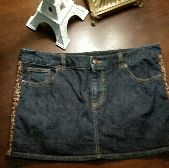 LIMITED Denim Mini Skirt Embellished w/Beaded Trim - Picture 1 of 5