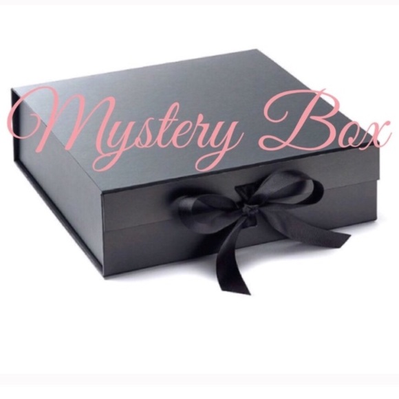 Womens Mystery Box! - Picture 2 of 2