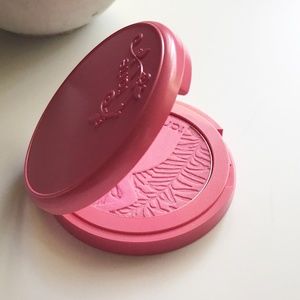 Tarte Amazonian Clay Blush in Fearless