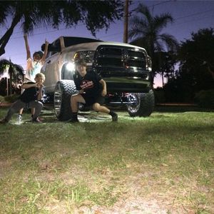 Meet your Posher, Hunter