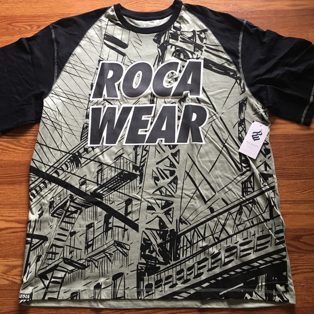 Men's RocAwear Shirt New