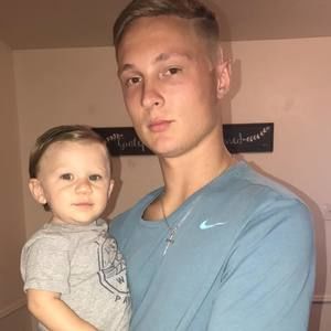 Meet your Posher, Larry