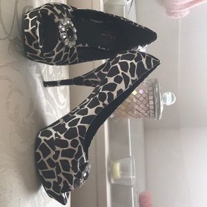 Nina pumps