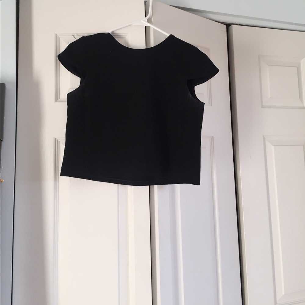 Cropped dressy shell top