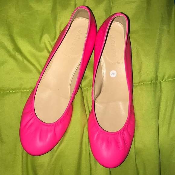 J. Crew Shoes - HP 🎉🎀 Neon pink (pop pink) cece j crew flats
