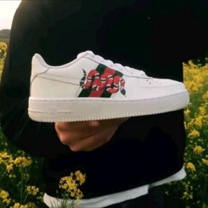 Meet your Posher, Evan