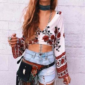 ISO LF Floral Wrap Toe Crop Top