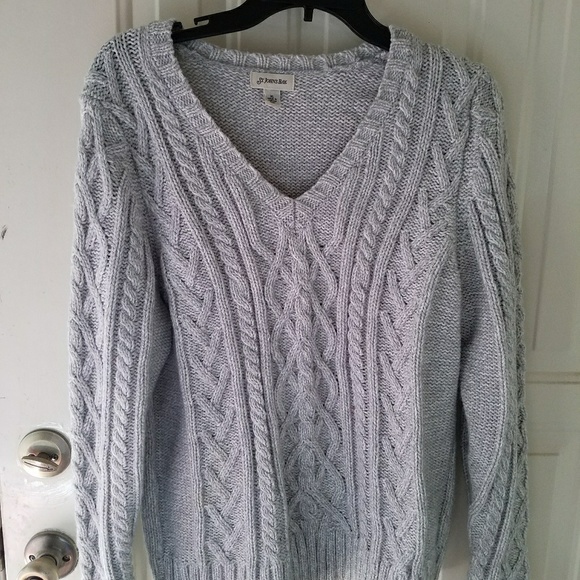 st John's bay Sweaters - Georgous  gray vintage sweater excellent condition
