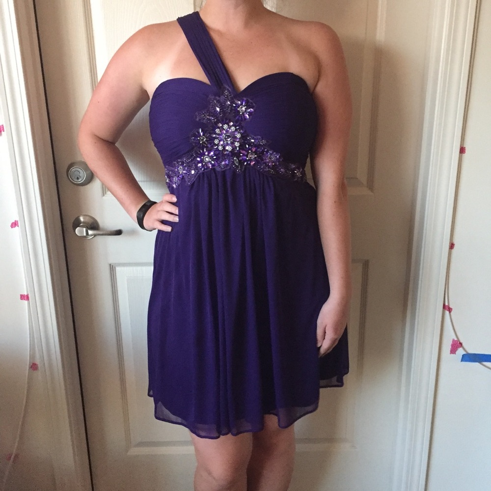 Beautiful purple homecoming dress
