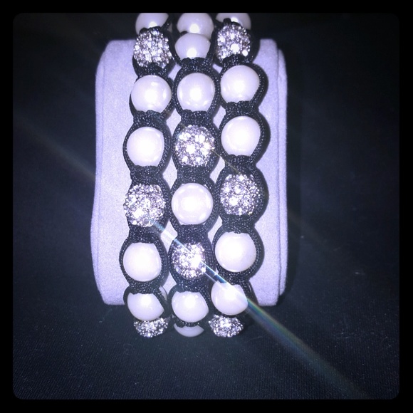 bracelet - Picture 1 of 2