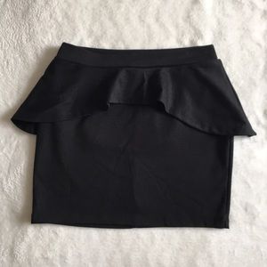 Mini black skirt