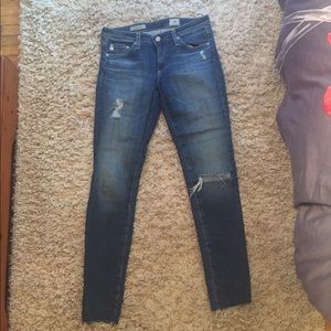 AG jeans- The Legging ankle