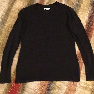 NY&C black v-neck sweater medium