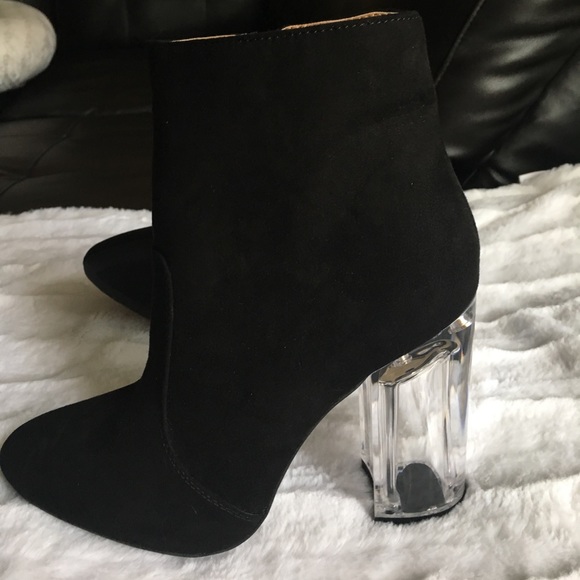 Qupid Shoes - Clear heeled booties NWOT