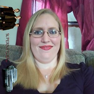 Meet your Posher, Nikki