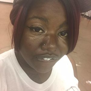 Meet your Posher, Eshoniah