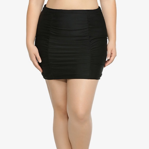 Torrid ruched swim skirt Clearance