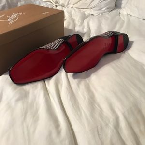 Men's Christian Louboutin dress shoes -red bottoms