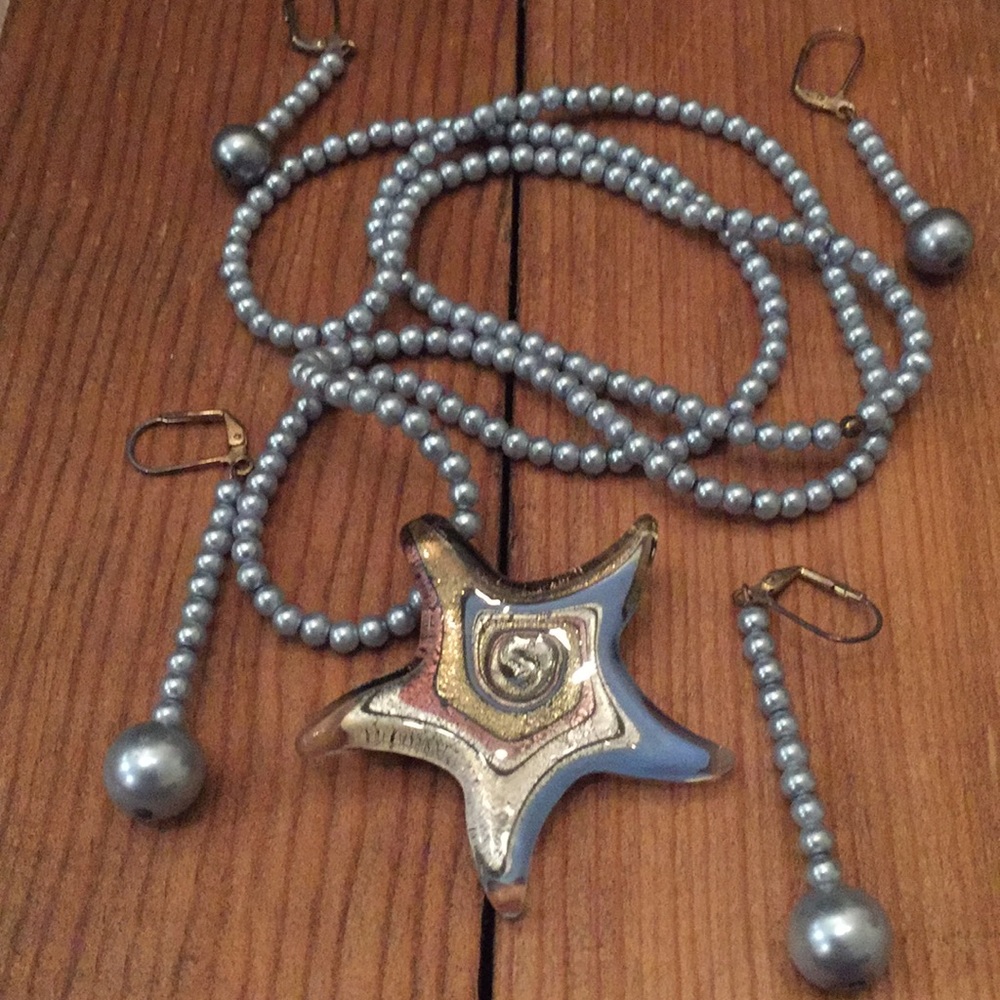 Necklace and 2 sets of earrings