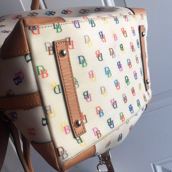 Dooney & Bourke shoulder bag - Picture 3 of 7