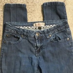 IRIS Jeans with Gingham Accents