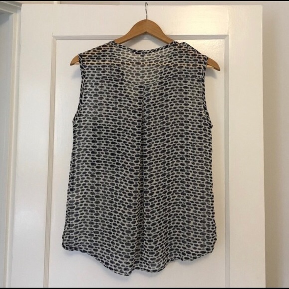 Collective Concepts Stitch Fix Navy/White Top - Picture 2 of 2