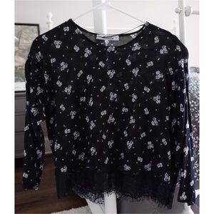 Long Sleeved Loose Floral Crop Top with Lace Trim