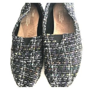 TOMS slip-on shoes