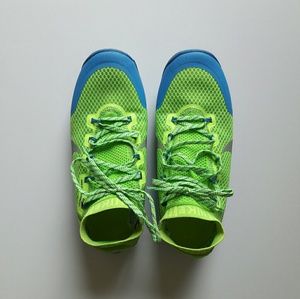 Nike free hyper feel