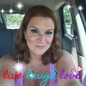 Meet your Posher, Rene