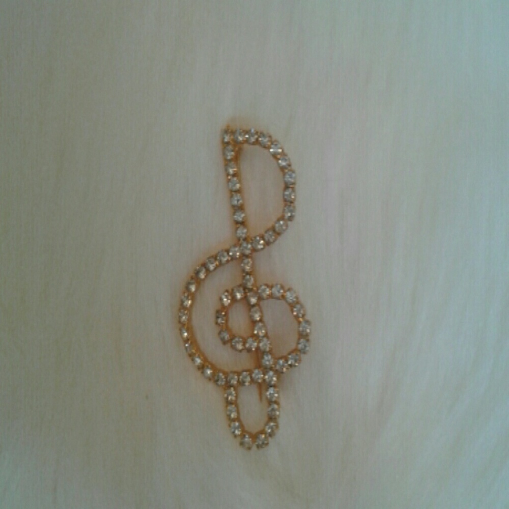 Music note rhinestone pin