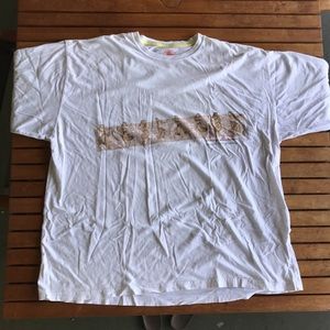 Tommy Bahama T-Shirt