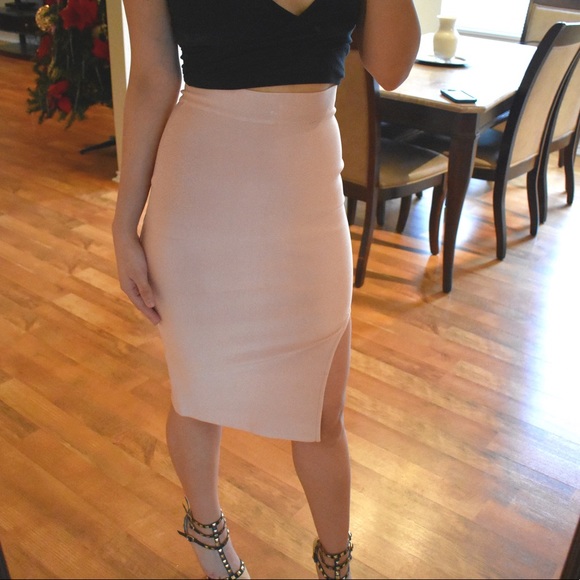 🏷 SALE - Light Pink Slit Midi Bandage Skirt - Picture 3 of 7