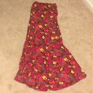 LuLa Roe Maxi Skirt