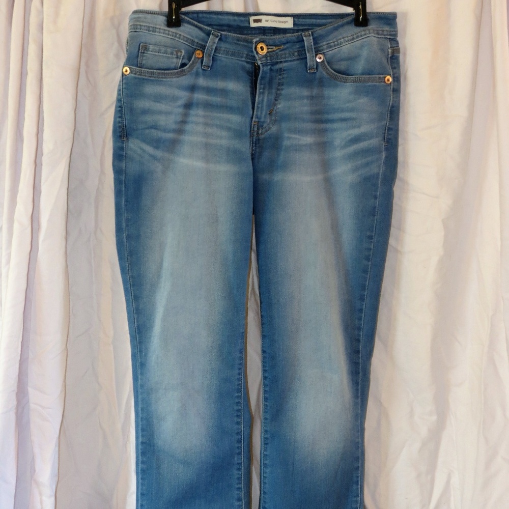 Levis 529 curvey straight Skinny Jeans