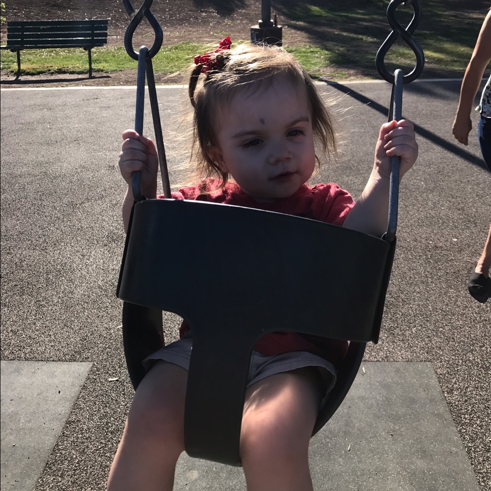 Meet your Posher, Emily
