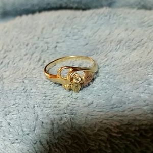 10k Black Hills Gold Ring with Diamond