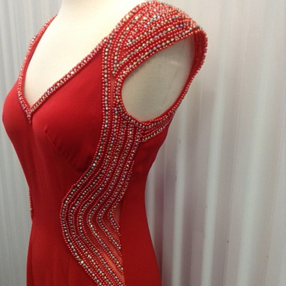 NEW Gown Party Prom Evening Long Red Dress - Picture 1 of 7