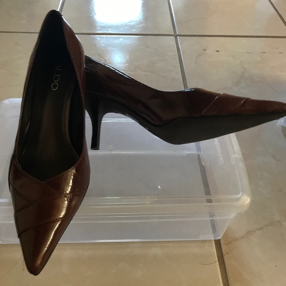 Aldo Stilleto shoes. - Picture 2 of 3