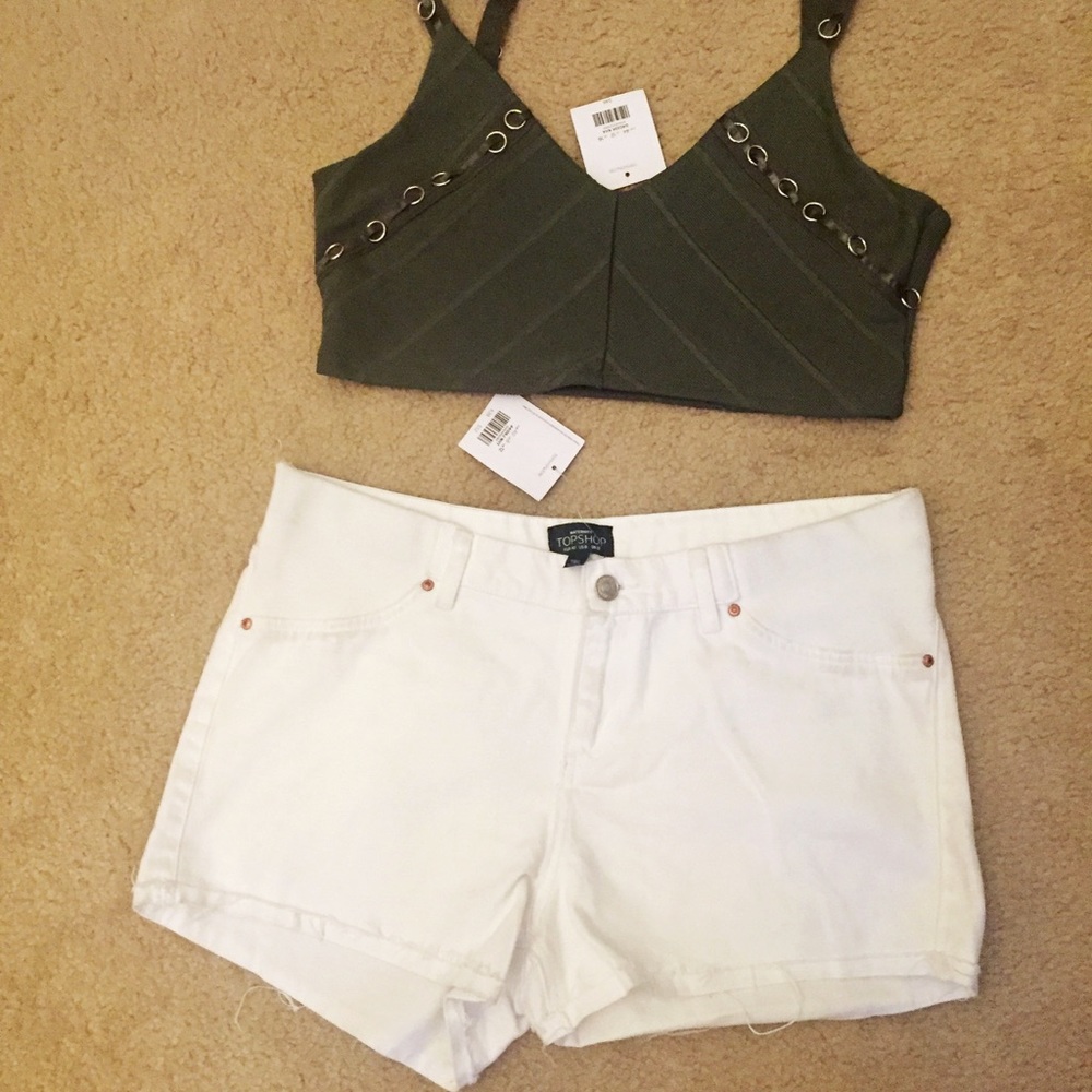 NWT Topshop Maternity white denim shorts size 8