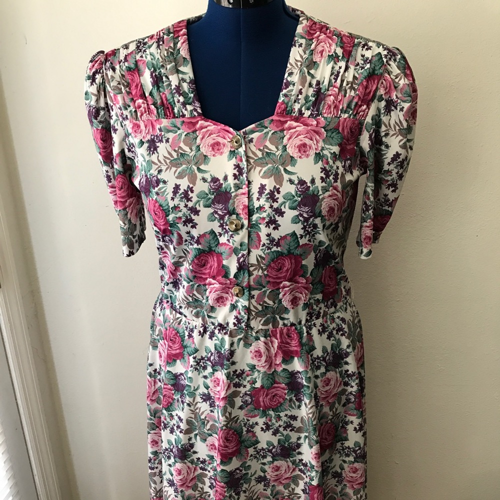 FLORAL 80's DRESS