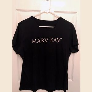 Mary Kay black T-shirt