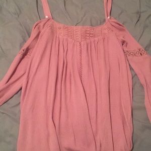 Peekaboo Shoulder Top