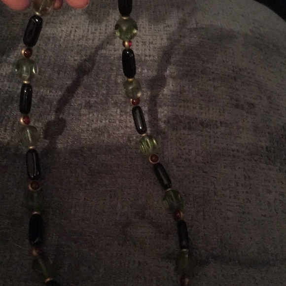 Art Deco style glass necklace and earrings - Picture 4 of 5