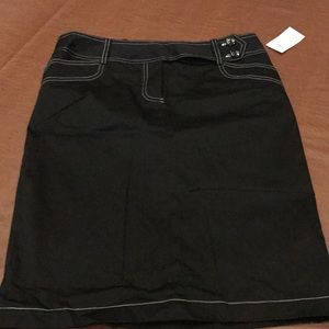 Black skirt white stitching