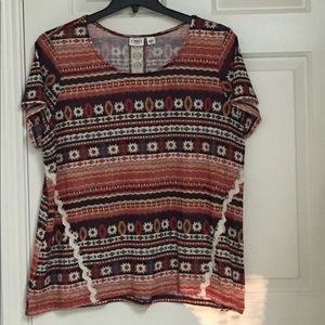 Like NEW - Cato - Short Sleeve Top - Aztec Print