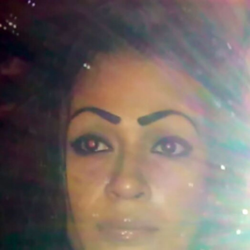 Meet your Posher, Vanessa