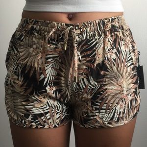 FOREVER 21 SHORTS