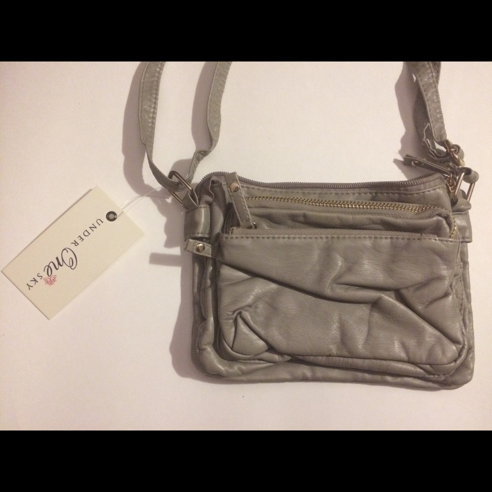 Gray Under One Sky multi-pocket cross-body purse - Picture 2 of 7